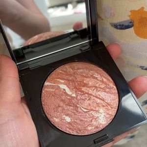 Laura Mercier Rosé baked blush illuminé